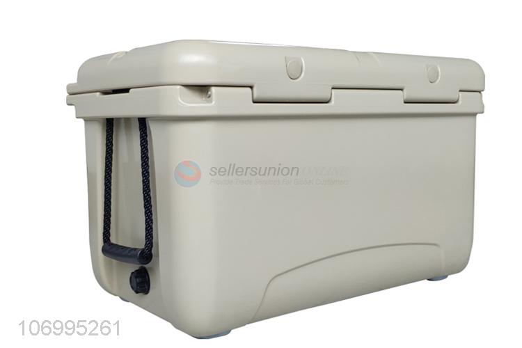 Excellent quality 45L food grade enviromental material insulated box cooler box