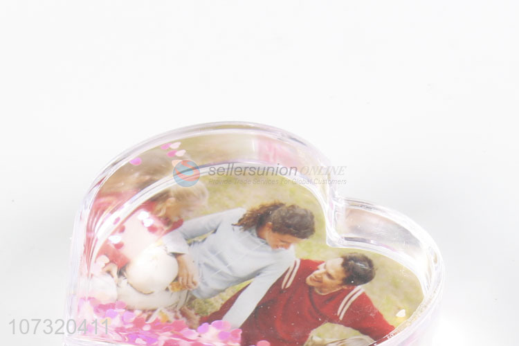 Wholesale Home Decor Personalised Gifts Beautiful Heart Shaped Photo Frame Snowglobe