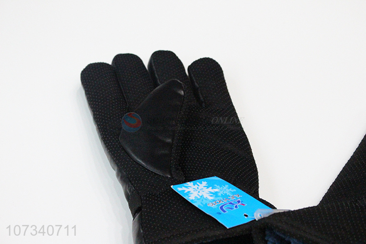 Latest arrival men winter pu leather gloves for climbing & hiking