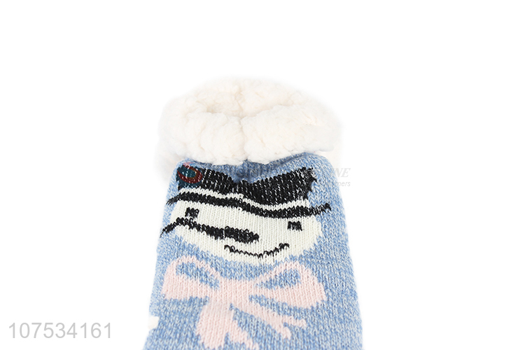 Latest design ladies fuzzy winter floor socks slipper socks