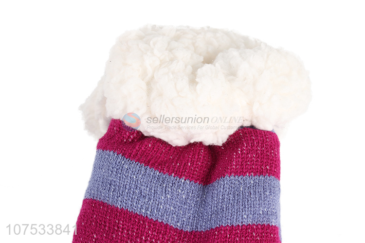 Latest arrival ladies fuzzy winter floor socks slipper socks