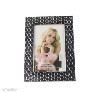 Low price hexagonal grid home decoration decoration simple photo frame