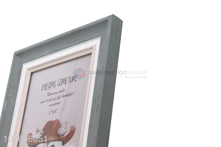 Personalized modern picture frame for tabletop decoration