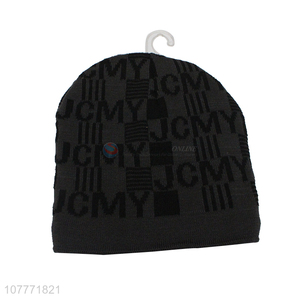 Hot sale embroidery knitted hat windproof sports knitted hat