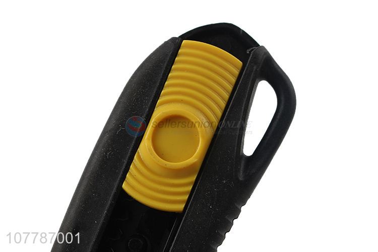 Safety cutter knife with plastic handle for sale