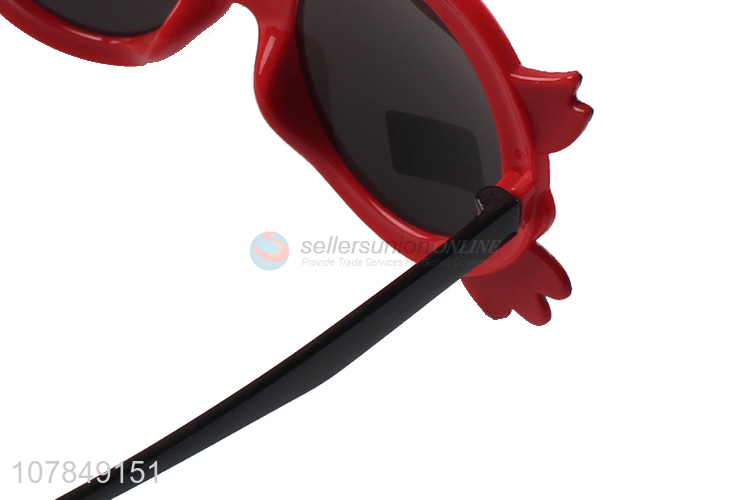 Cute Crab Shape Sunglass Plastic Sun Glasses For Children