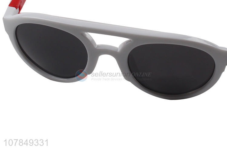 Factory Price Plastic Eyewear Cool Sunglasses Wholesale