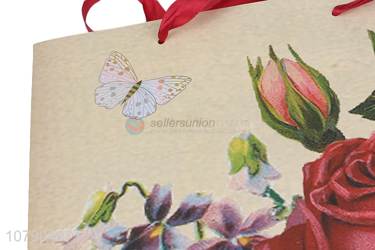 Factory Direct Sale White Card Printing Valentine's Day Paper Bag