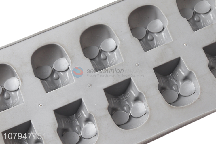 Creative Design Skeleton Shape Ice Mold Ice Cube Tray