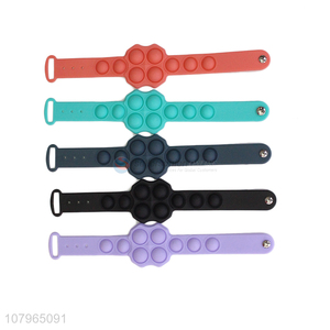 Online wholesale stress relief wristband toys push pop bubble bracelet