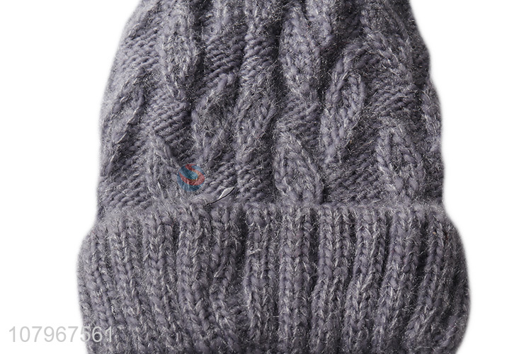 New arrival ladies winter thermal knitted beanie hat with pom pom