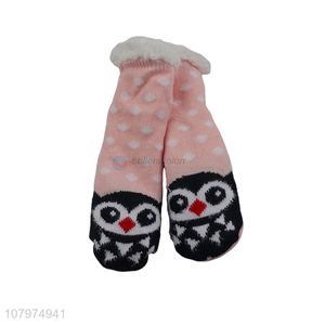 New design cartoon owl knitted women floor socks with fleece lining