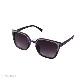 Modern Style Summer Sunshade Glasses Latest Sunglasses For Sale