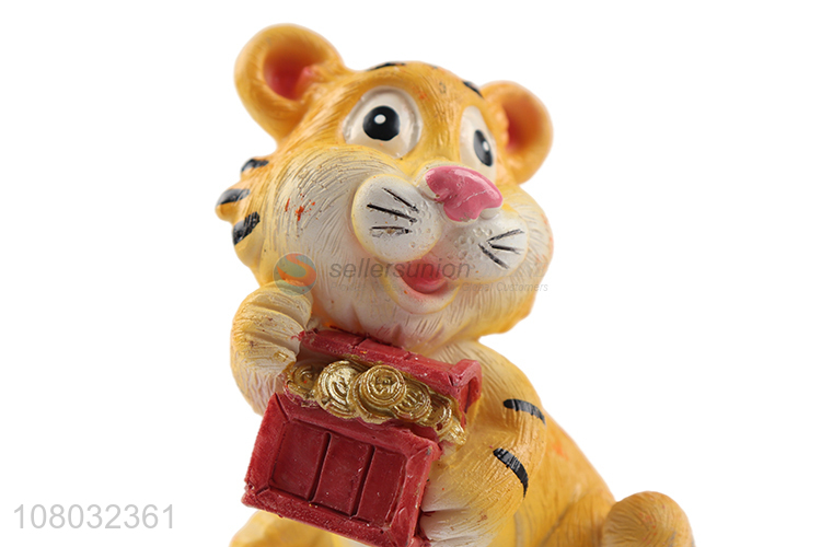 China sourcing tiger shape resin new year ornaments for sale