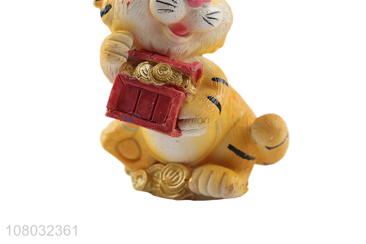 China sourcing tiger shape resin new year ornaments for sale