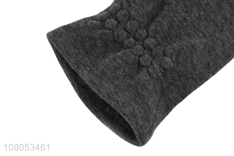 Yiwu supplier grey ladies simple solid color warm gloves