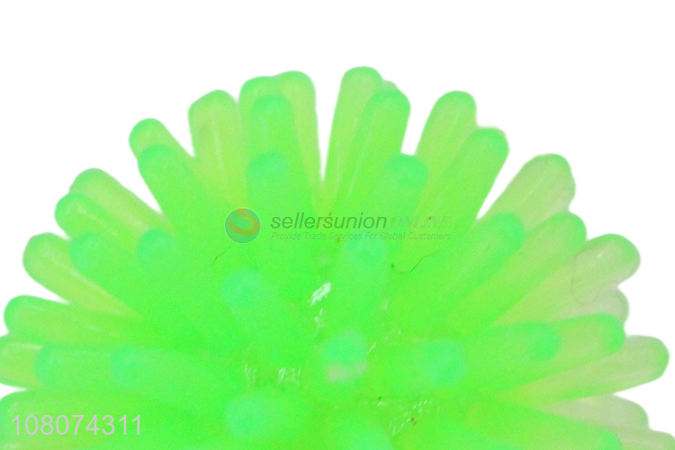 High quality green vent toy ball funny decompression toy ball