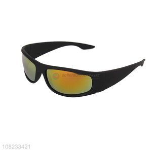 Yiwu wholesale fashion outdoor sunglasses for men