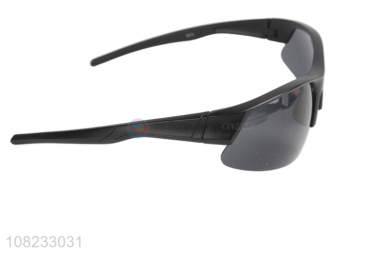 Yiwu wholesale creative polarized sunglasses for sports