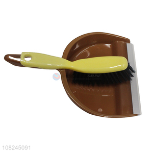 China supplier creative plastic dustpans brooms set