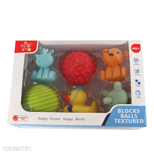 Good selling eco-friendly baby cartoon bath toys set