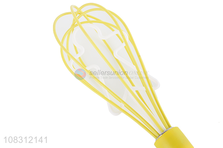 Yiwu wholesale long handle egg whisk kitchen manual baking gadgets