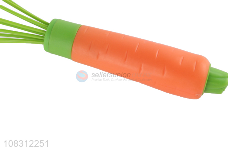 Yiwu supplier creative carrot shape egg whisk home kitchen gadgets