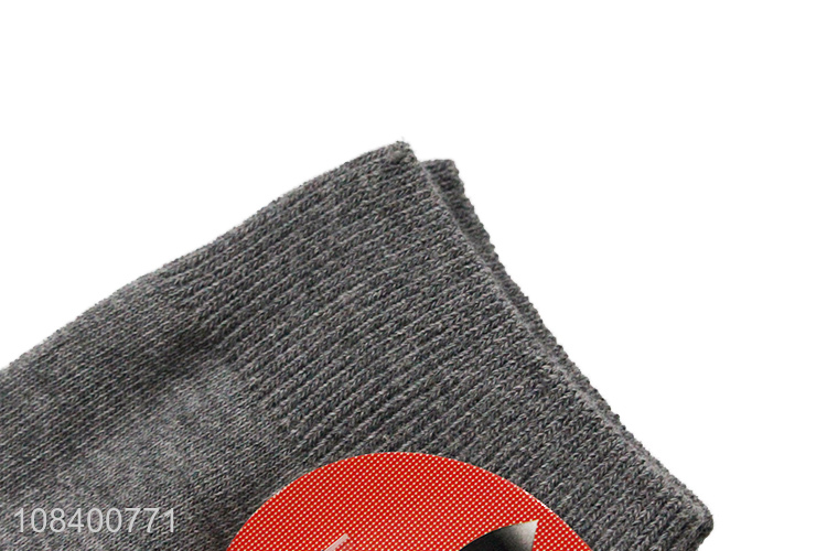 Factory price grey cotton breathable socks crew socks