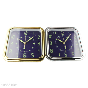 Yiwu market noctilucent wall clock silent hanging clocks wholesale