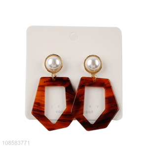 Yiwu market delicate women earrings ear studs with pearl