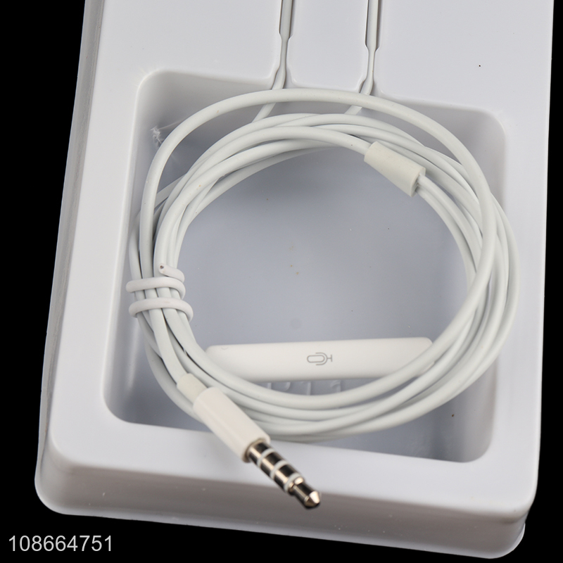 Wholesale in-ear earbud wired earphones for Samsung Xiaomi Huawei