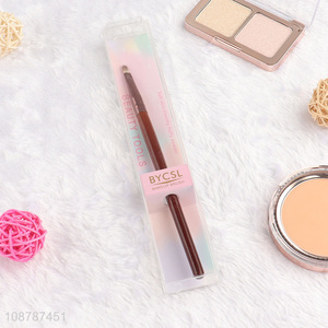 Yiwu market girls makeup tool lips brush