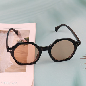 New product plastic frame uv protection sunglasses for women men