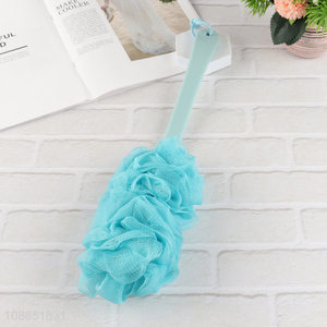 Wholesale back scrubber loofah sponge bath brush with long handle