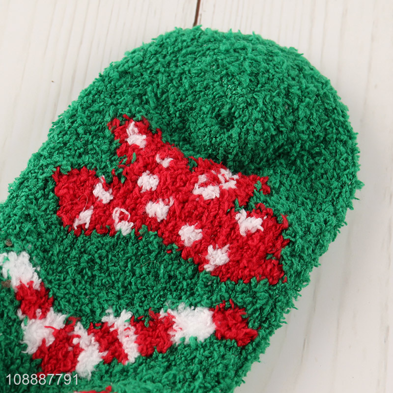 Hot selling winter fuzzy slipper socks holiday Christmas socks