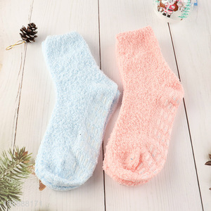 Factory price non-slip slipper socks winter fuzzy socks with grips