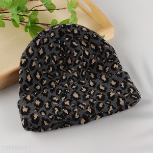 Good quality winter warm hat leopard pattern knitted beanie hat