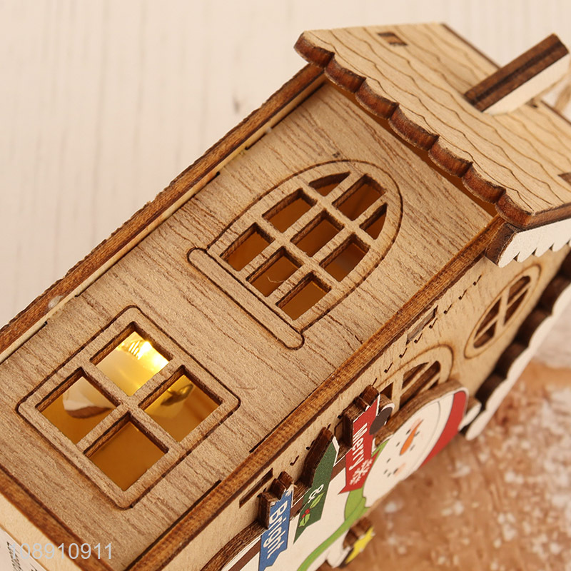 Hot Selling Battery Operated Christmas Led Light Wooden House for Decor