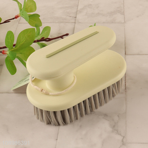 Yiwu market household laundry brush scrubbing brush with handle