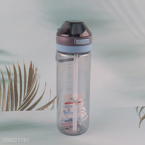 New Product 700ml Unbreakable Plastic Sports Water Bottle with Silicone Straw