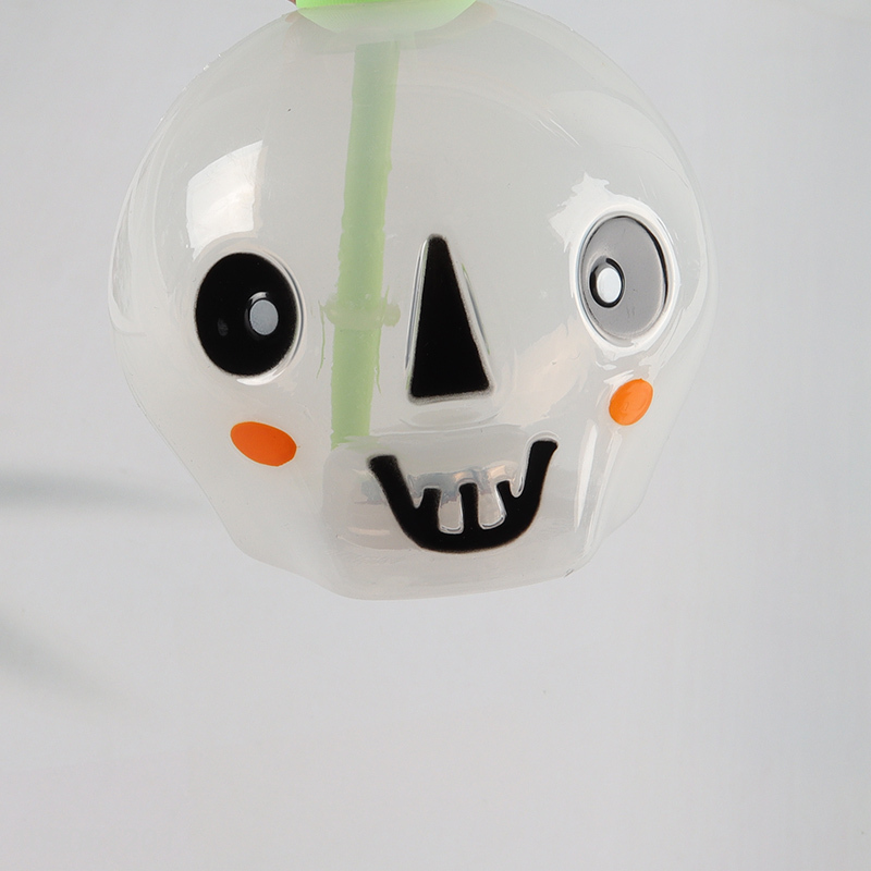 Popular products skull shape plastic water cup drinking cup with straw