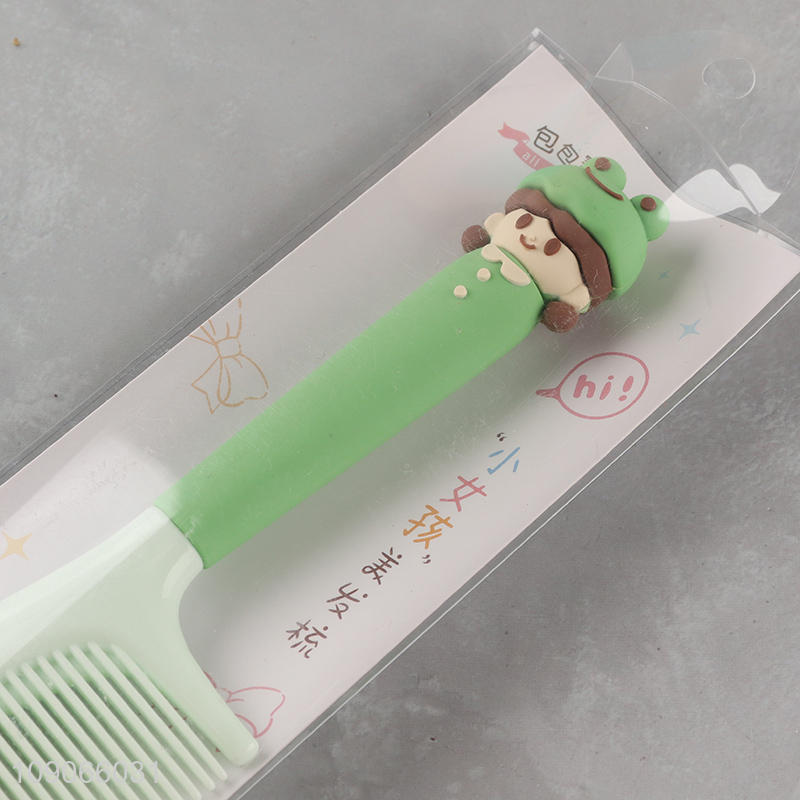 China Wholesale Cute Plastic Comb Detangling Hair Brush