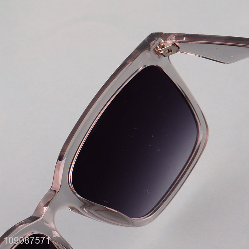 Factory Price Vintage UV400 Eyewear Sunglasses for Men Women