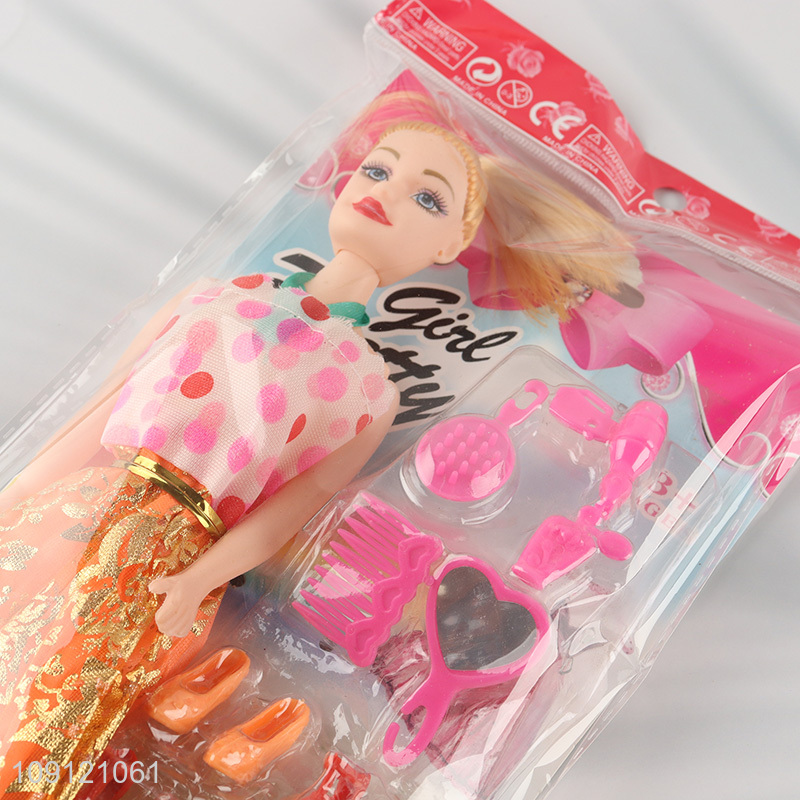 China factory 11inch kids girls fashion doll beauty doll set toys
