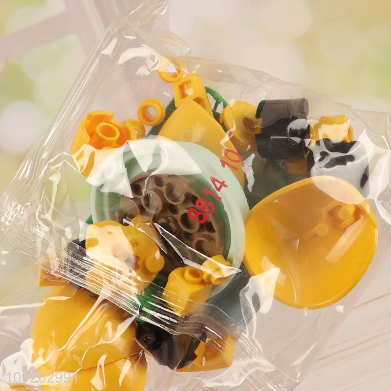 Popular products 34pcs lucky flower 3d plastic building block toys educational toys