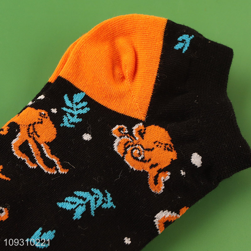 Factory supply fashion cotton socks women ankle socks for sale