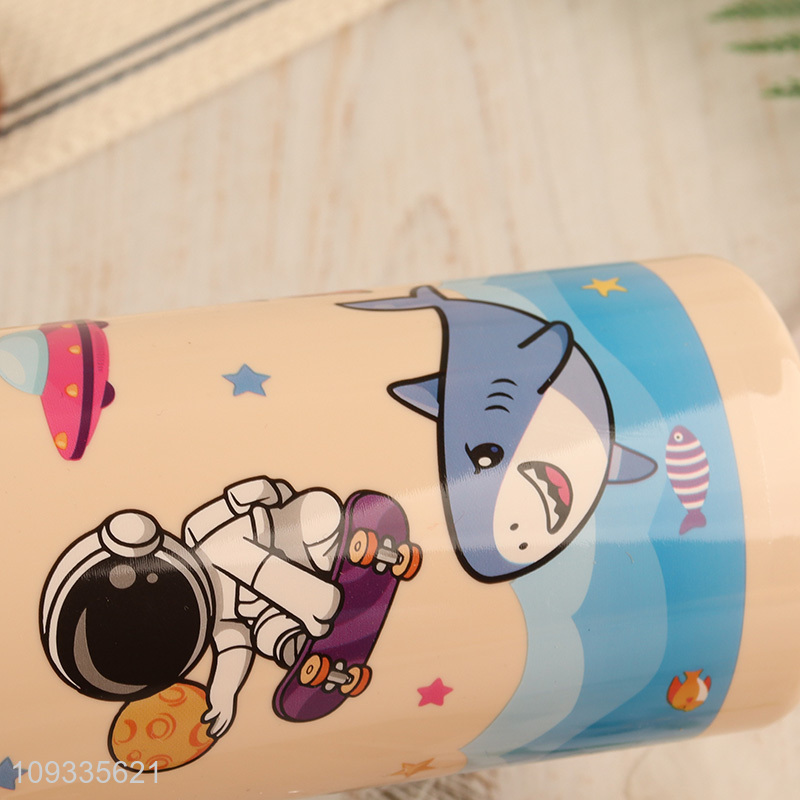 Yiwu market cartoon 700ml plastic water bottle