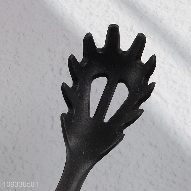 Online wholesale kitchen utensil spaghetti spatula