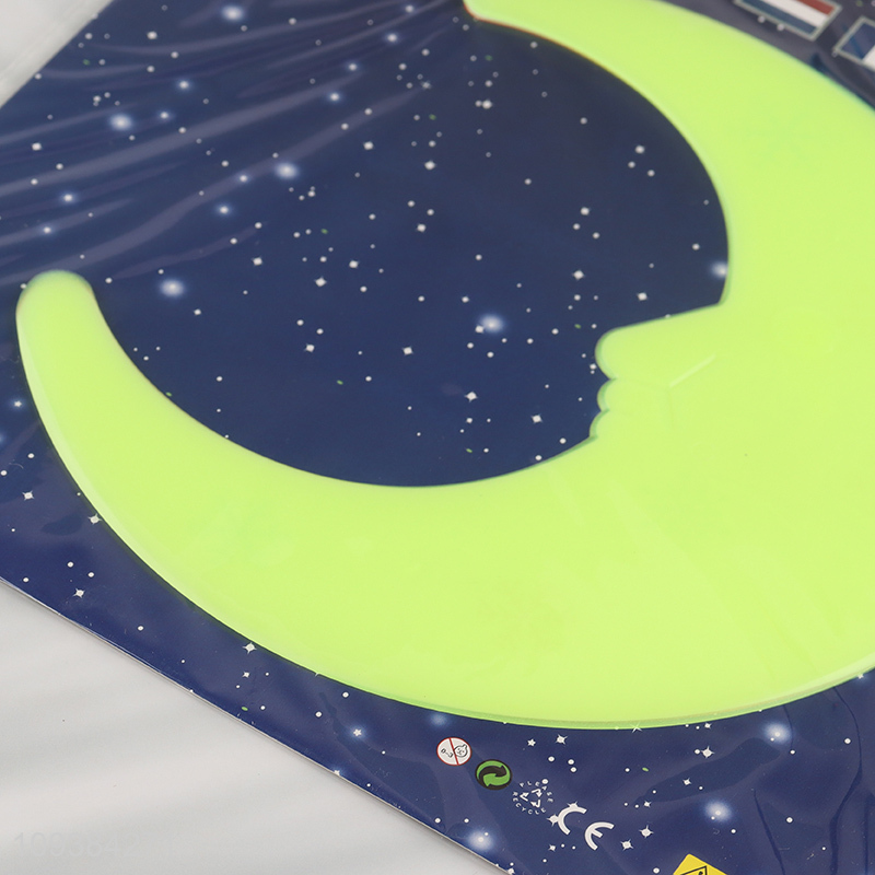 China supplier moon shape glow-in-the-dark wall stickers for sale