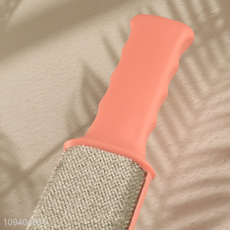 Top sale pet hair remover brush with protective cover